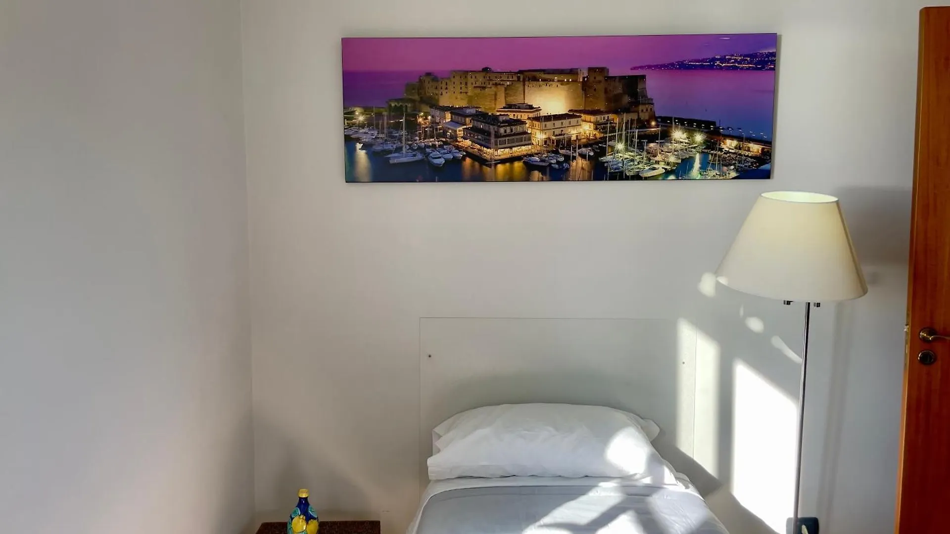 Free Wi-Fi- Vista Mare E Vesuvio-Casa Laura Apartment Naples